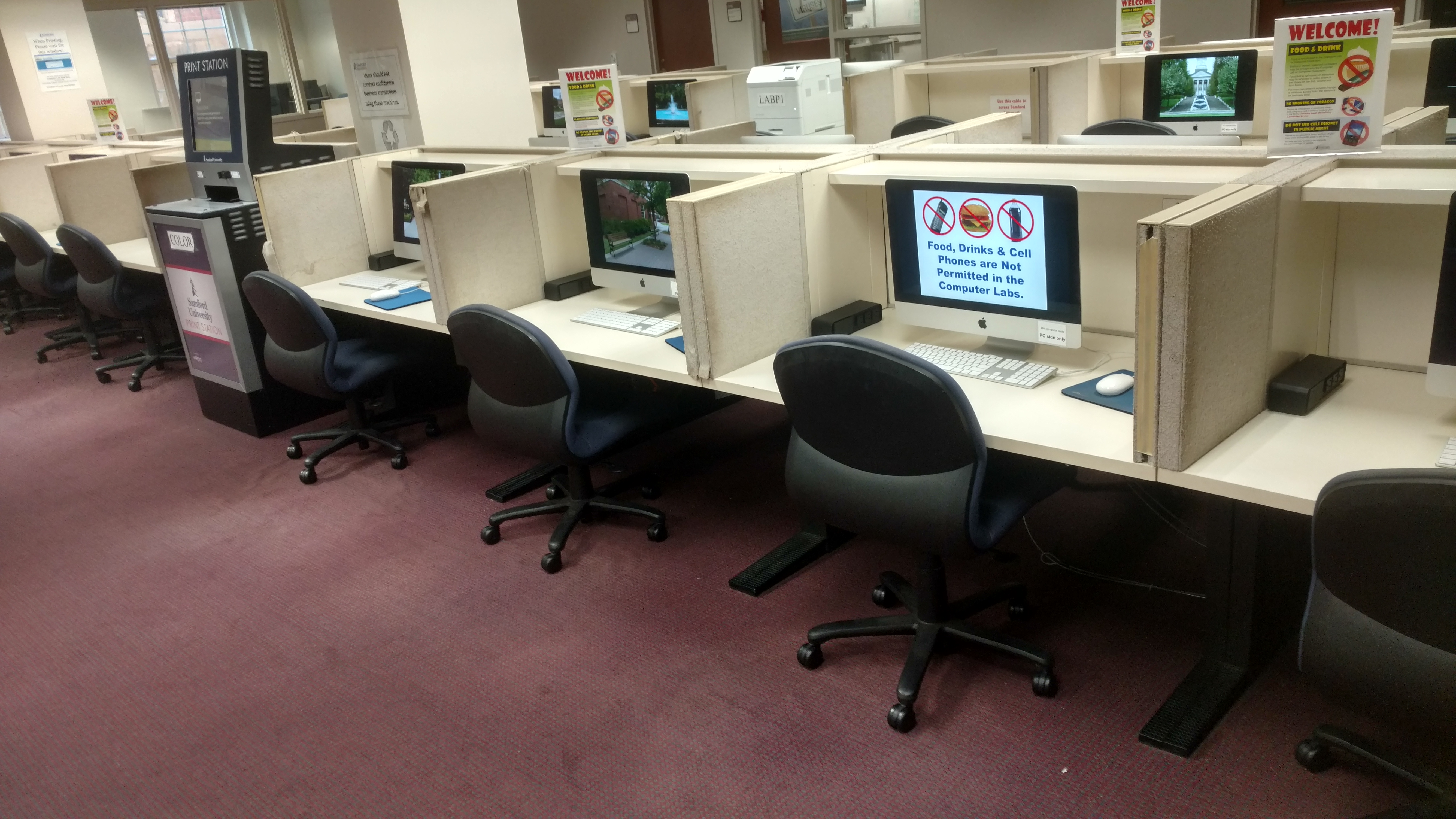 Students working in the main academic computing lab